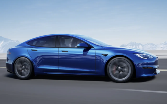 Tesla Model S - 444 miles