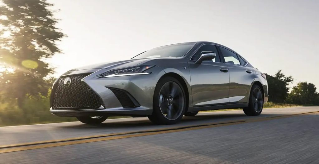 Lexus ES