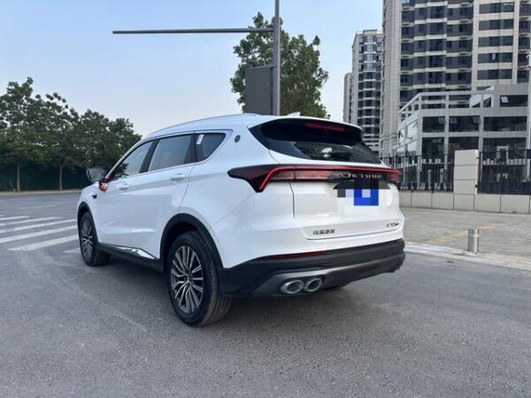 Jietu X70 PLUS 2024 Champion Edition 1.5 T DCT Champion PRO 5 seats