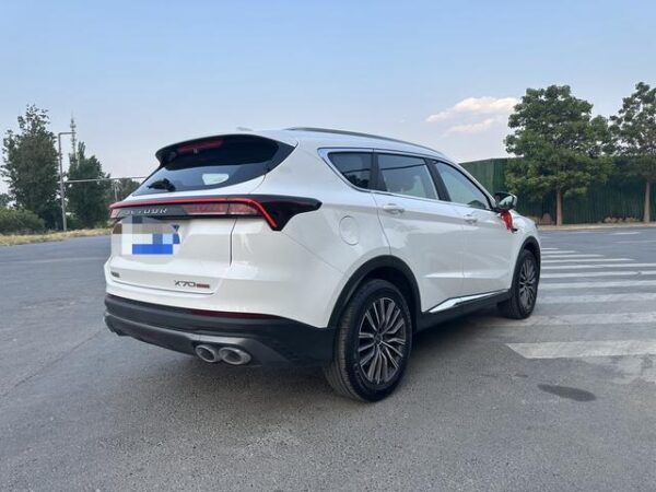 Jietu X70 PLUS 2024 Champion Edition 1.5 T DCT Champion PRO 5 seats