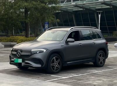 Mercedes-Benz EQB 2022 EQB 350 4MATIC debuts special edition